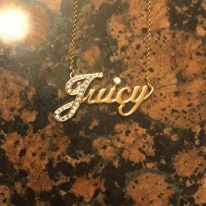 Juicy necklace